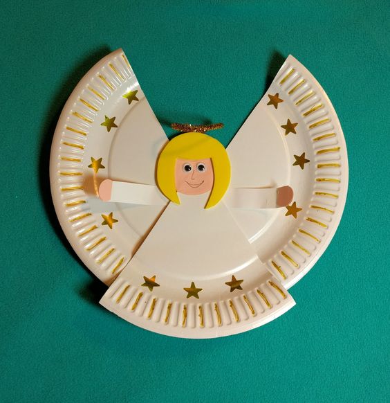 decoracion navidena con platos desechables 7