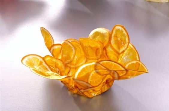 decoracion navidena hecha con naranjas secas 8