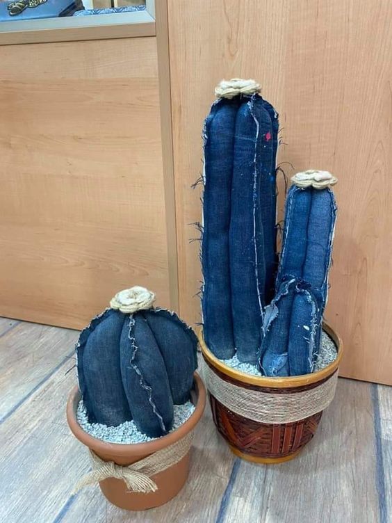 maravillosos cactus hechos con jeans 1